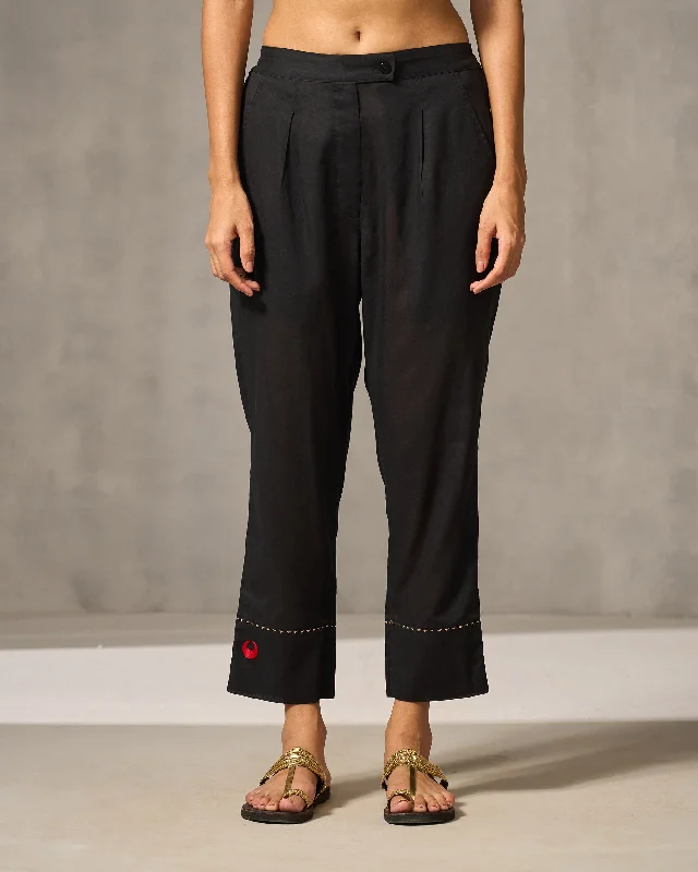 Novel Narrow Pants - Black Fashionable Sporty Pants