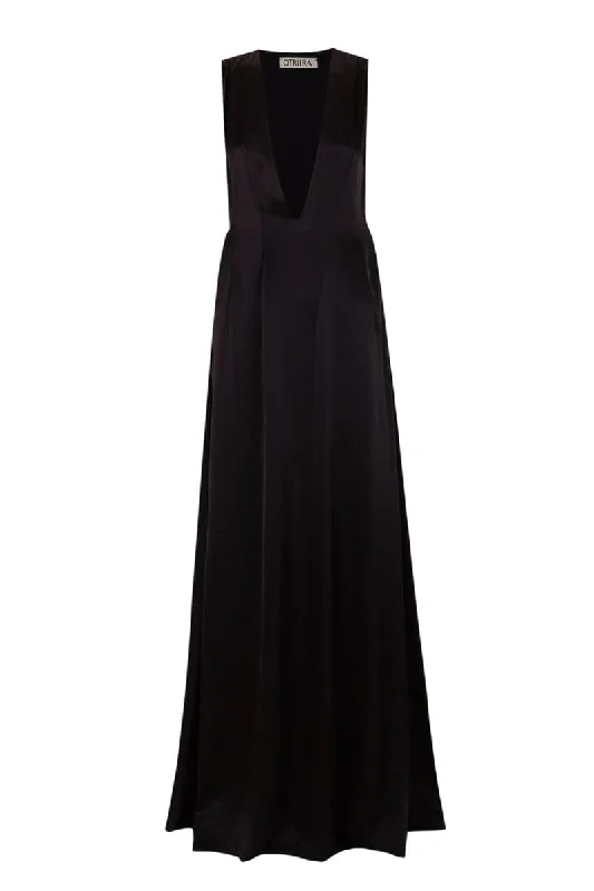 PI V-NECK BLACK MAXI DRESS