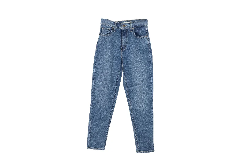 Levi's High Waisted Mom Jeans in Blue Cotton Denim Elegant High-Waisted Flared Jeans